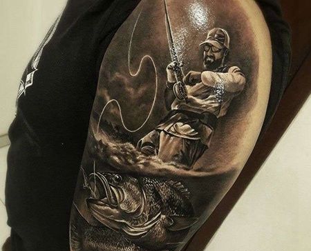 写实大臂人像鱼纹身图案