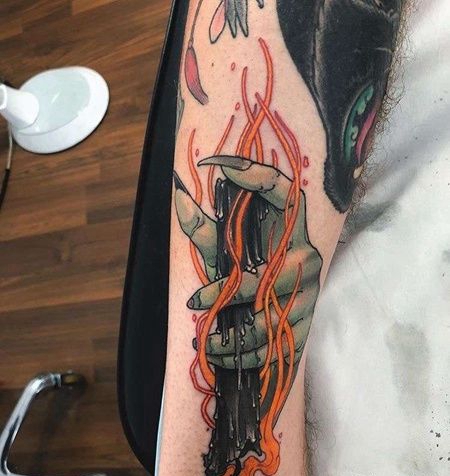 New School小腿手蜡烛纹身图案