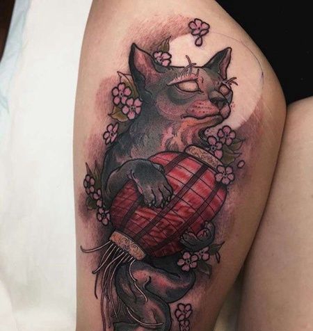 新传统大腿猫纹身图案