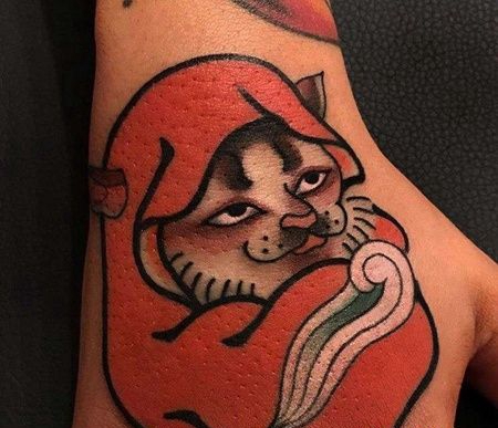 日式手背达摩蛋纹身图案