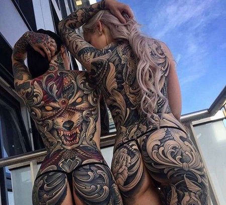 新传统后背狼纹身图案