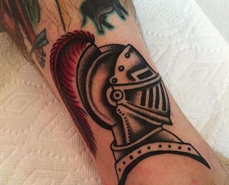 Old School小腿骑士纹身图案