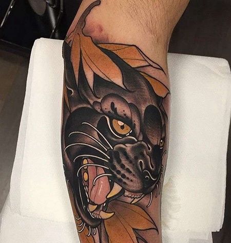 New School小腿黑豹纹身图案