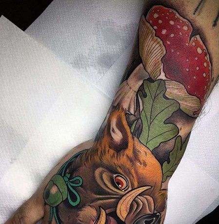 New School手背野猪纹身图案