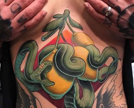 New School腹部柠檬蛇纹身图案