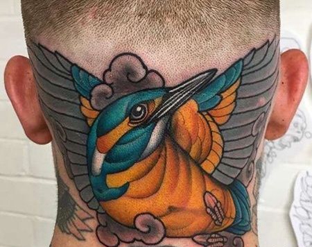 New School后脑勺鸟纹身图案