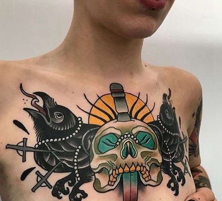 New School前胸乌鸦骷髅纹身图案