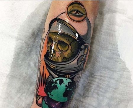 New School小臂宇航员纹身图案
