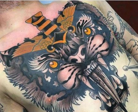 New School前胸老虎匕首纹身图案