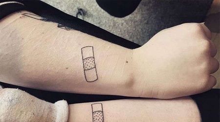 小清新小臂创可贴纹身图案