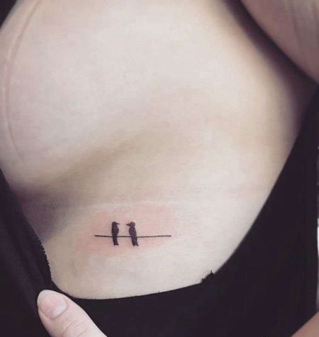 小清新锁骨鸟纹身图案