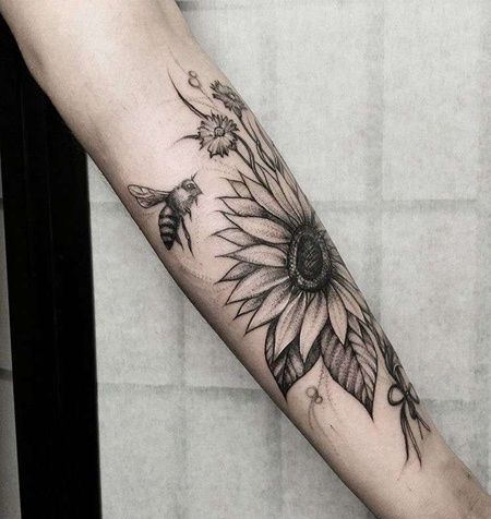 点线小臂蜜蜂向日葵纹身图案