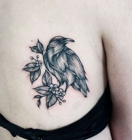 后背鸟纹身图案