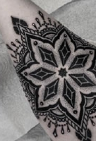 一组暗黑手臂男生纹身图案