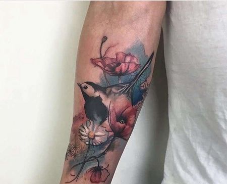 水彩小臂花卉鸟纹身图案