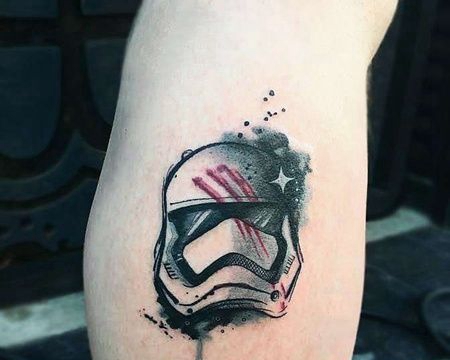 水彩小臂黑武士纹身图案