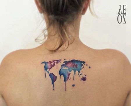 水彩后背地图纹身图案