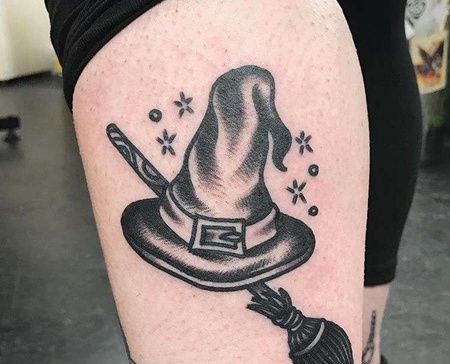 Old School大腿帽子纹身图案