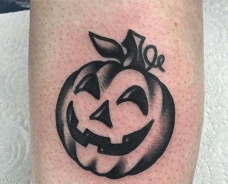 New School小腿南瓜纹身图案