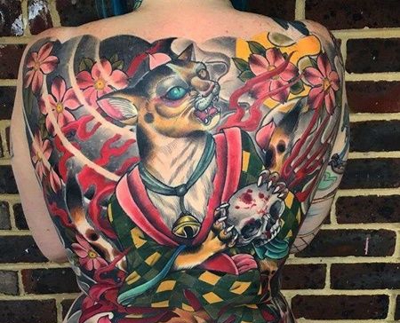 日式后背猫纹身图案