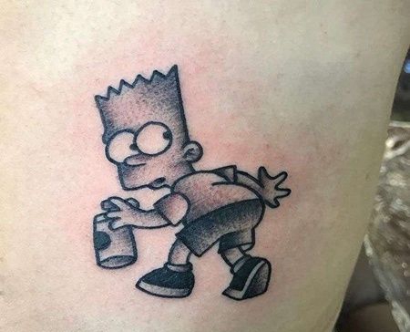 卡通腹部辛普森纹身图案