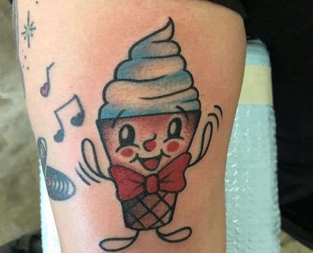 Old School大腿冰淇淋纹身图案