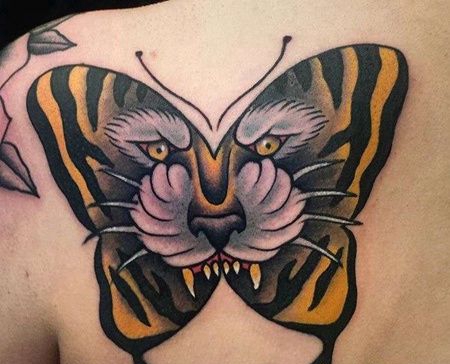 Old School后背蝴蝶老虎纹身图案