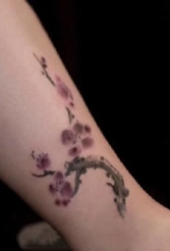 一组有特色的水墨画纹身图案