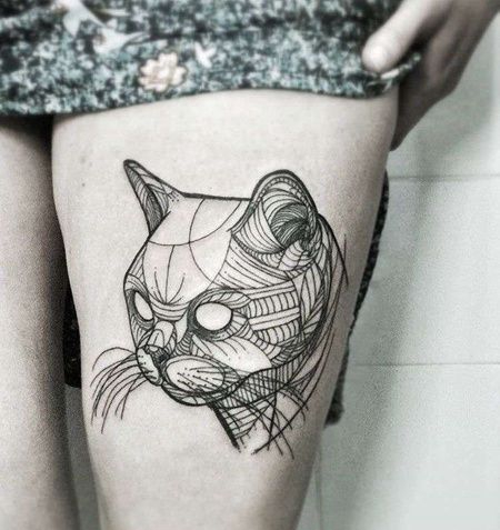 线条大腿猫纹身图案