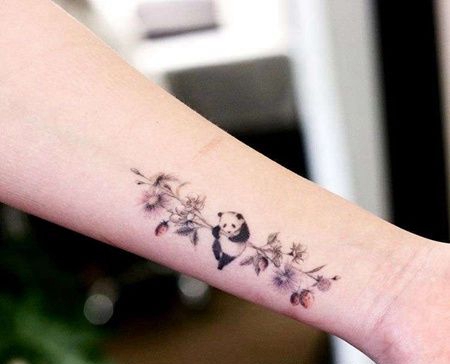 小清新小臂熊猫纹身图案