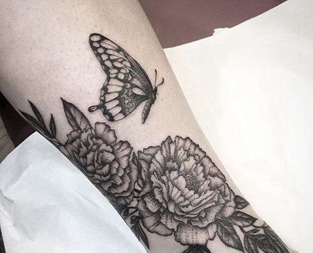 点线小腿花卉蝴蝶纹身图案