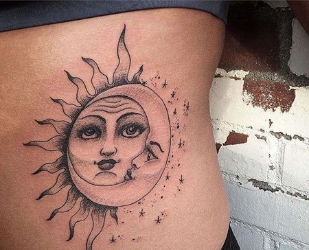 点线侧腰太阳月亮纹身图案