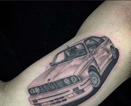 小臂汽车纹身图案