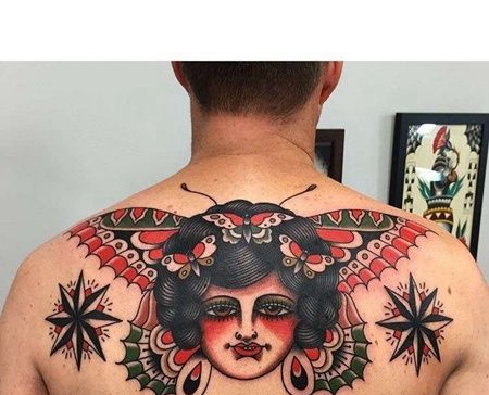 Old School后背女人老虎纹身图案