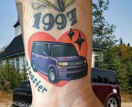 New School小臂汽车纹身图案