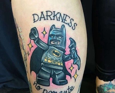 New School小臂蝙蝠侠纹身图案