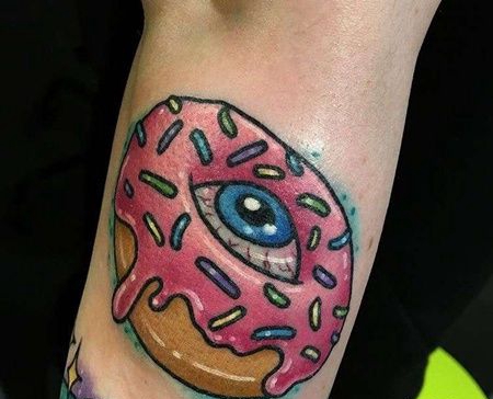 New School小臂甜甜圈纹身图案