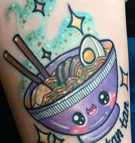 New School大腿拉面纹身图案