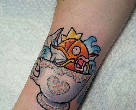 卡通小腿神奇宝贝鲤鱼王纹身图案