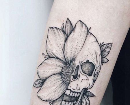 点线小臂骷髅花卉纹身图案