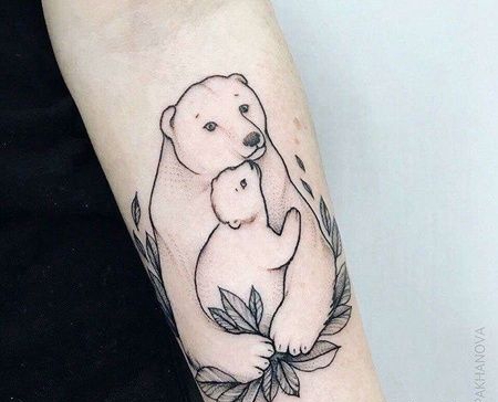 点线小臂熊花卉纹身图案