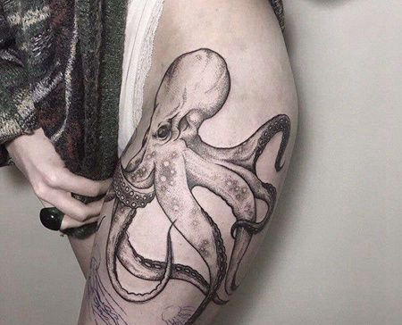 点刺大腿章鱼纹身图案