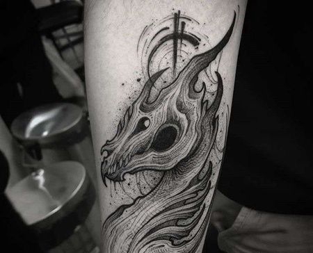 点线小腿龙纹身图案