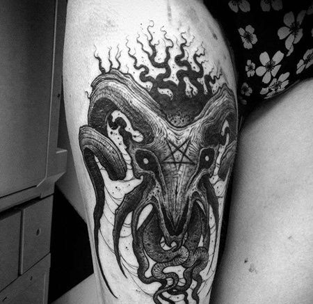 点线大腿撒旦纹身图案