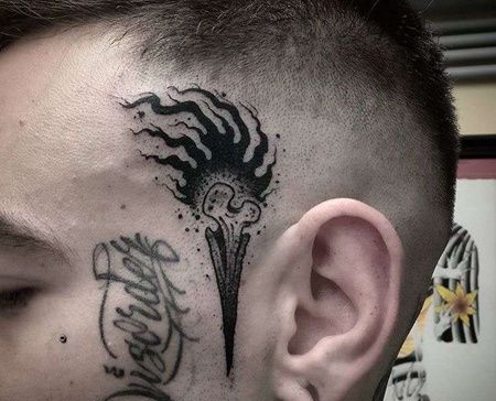 点线脸部火柴纹身图案