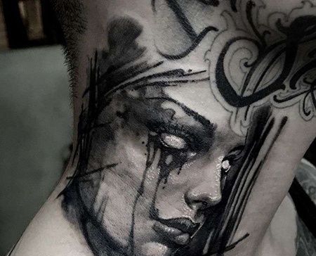 写实脖子女人纹身图案