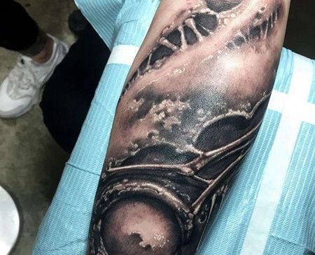 写实小臂纹身图案