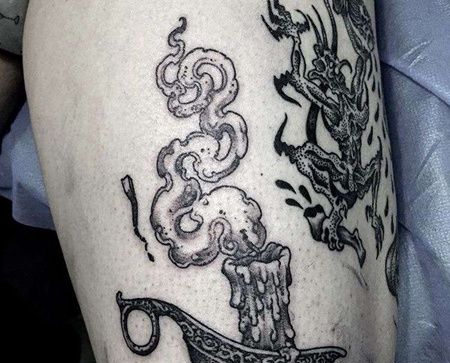 写实大腿蜡烛纹身图案