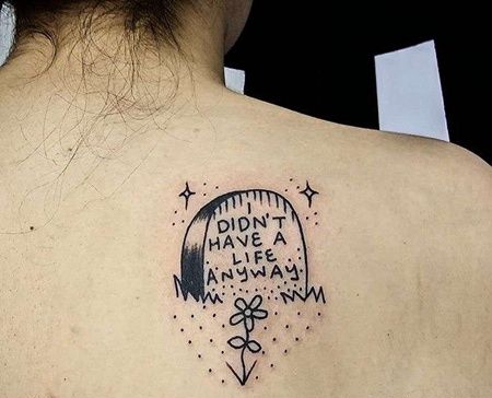 Old School后背墓碑纹身图案