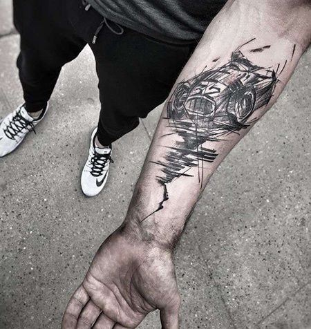 线条小臂赛车纹身图案